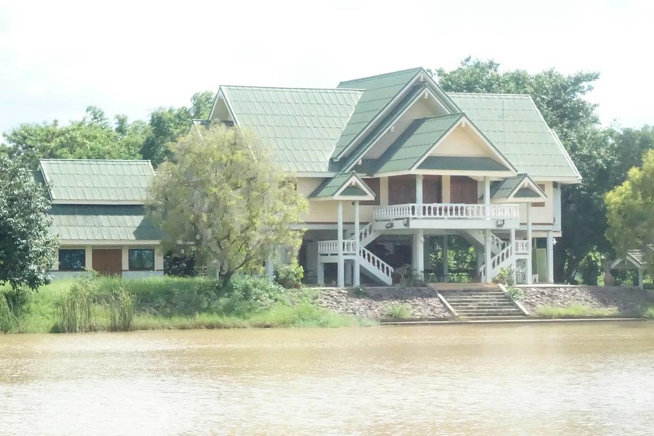 Rai Fhun Pen Jing Hotell Nakhonratchasima Exteriör bild